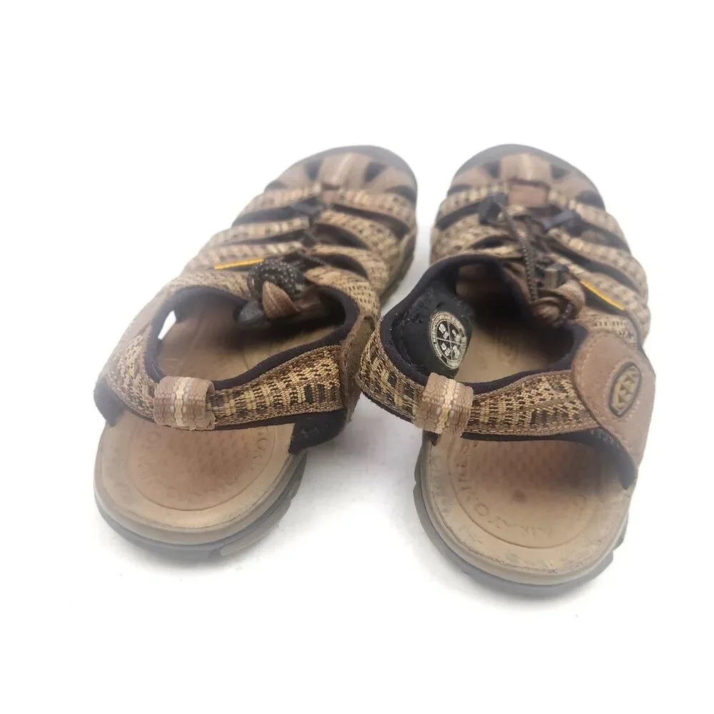 Mens KEEN Clearwater CNX Sandals Lightweight Waterproof Hiking Sz 10
